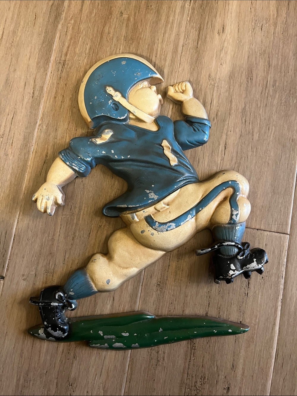 Vintage 1976 HOMCO Metal Football Player Kids Room Decor Wall Art Plaque